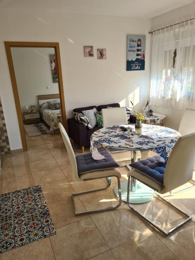 Apartman Luka Banjole Exterior photo